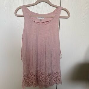 NWT Knox Rose tank size XS